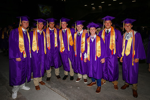 052821Grad-4