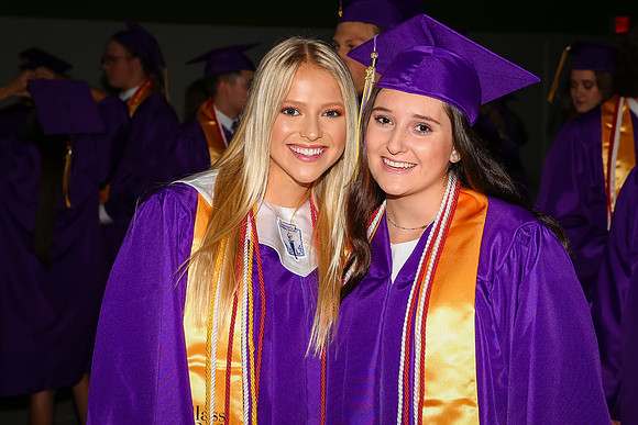 052821Grad-10