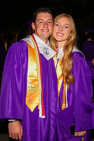 052821Grad-14