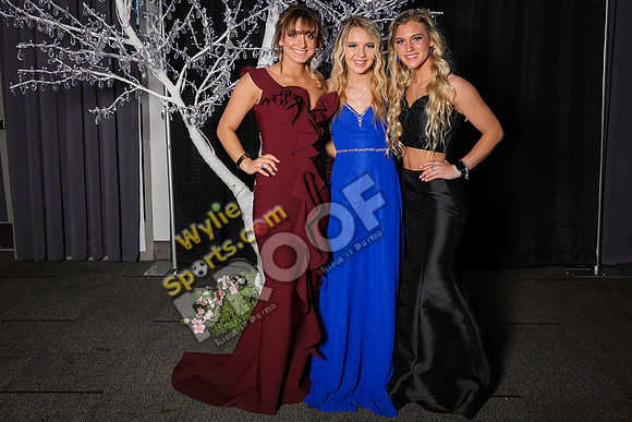 042019_ WylieProm-11