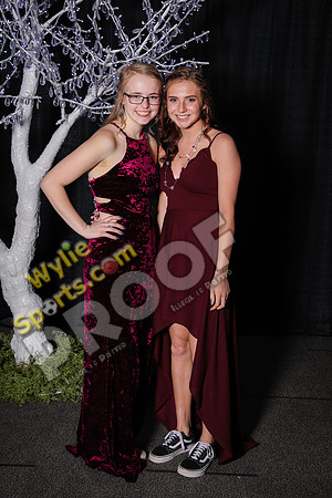 042019_ WylieProm-16