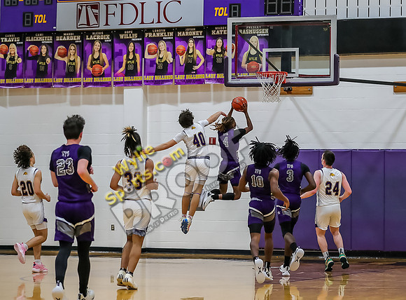 12-08-23 Wylie Boys Varsity Basketball vs Chisholm Trail RK-107-2