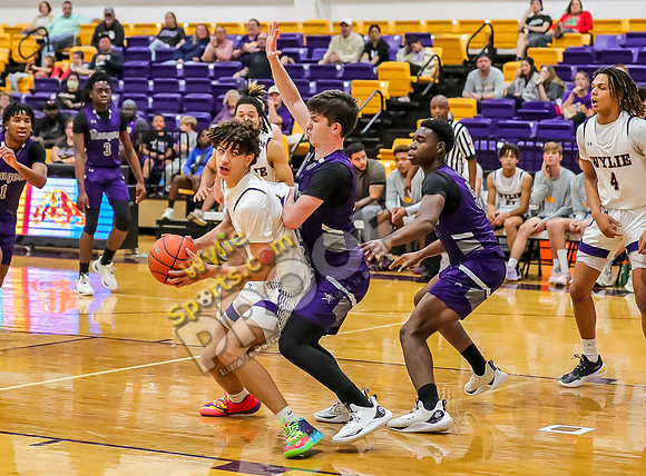12-08-23 Wylie Boys Varsity Basketball vs Chisholm Trail RK-176-2