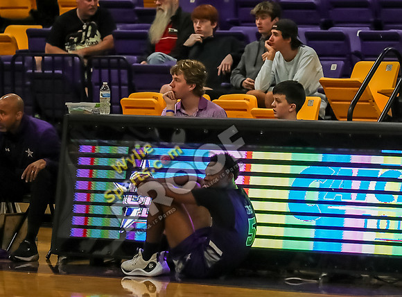 12-08-23 Wylie Boys Varsity Basketball vs Chisholm Trail RK-265-2