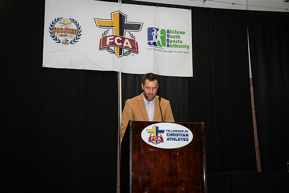 050519_FCA_KB99915