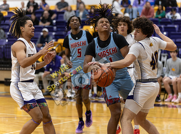 12-12-2023 BKB MV Wylie vs Hirschi1046-CR3