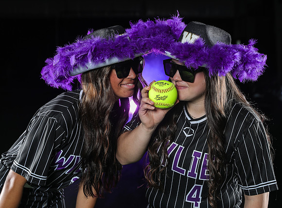 02-19-2024 Softball Media TS-287-5