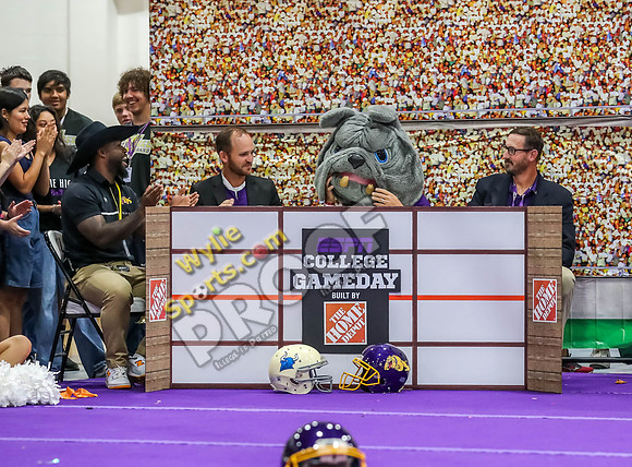 10-18-24 Wylie College Pep Rally RK-346