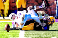 NCAA DIV III Playoffs HSU vs Linfield GAME IMAGES