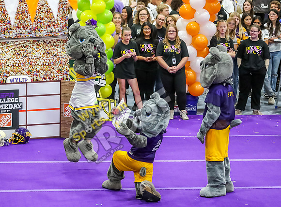 10-18-24 Wylie College Pep Rally RK-165